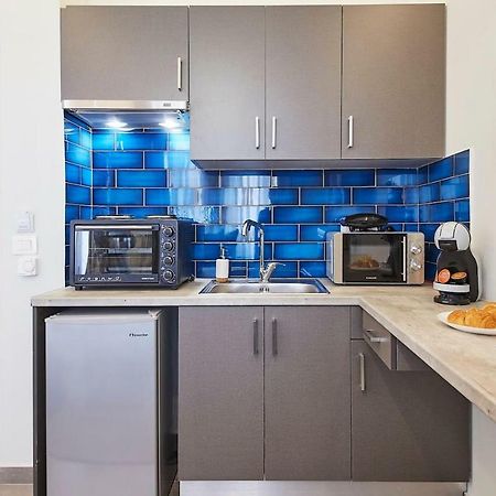 Live In A Funky & Renovated Studio Near Acropolis Atenas Exterior foto