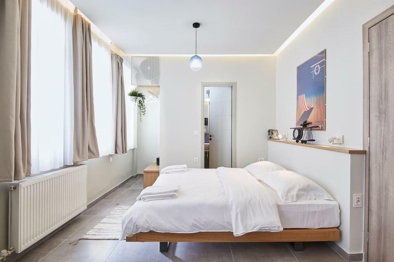 Live In A Funky & Renovated Studio Near Acropolis Atenas Exterior foto